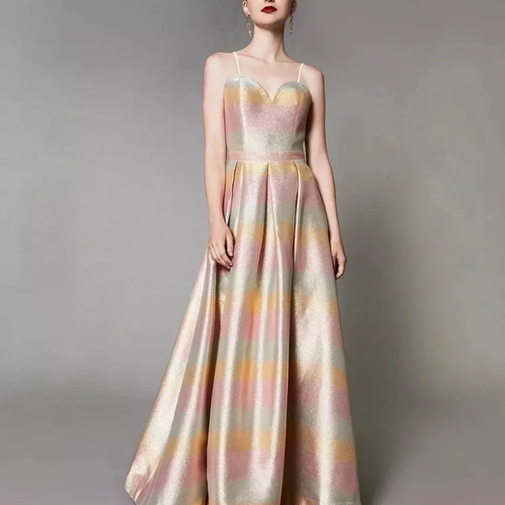 Betsey Johnson Metallic Gown Size 8 Rainbow Sweetheart-Neck Strapless Prom Dress - Picture 4 of 15